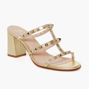 French Sole Foster Stud Open Toe Leather Sandals.   9 NWOT Tuckernuck